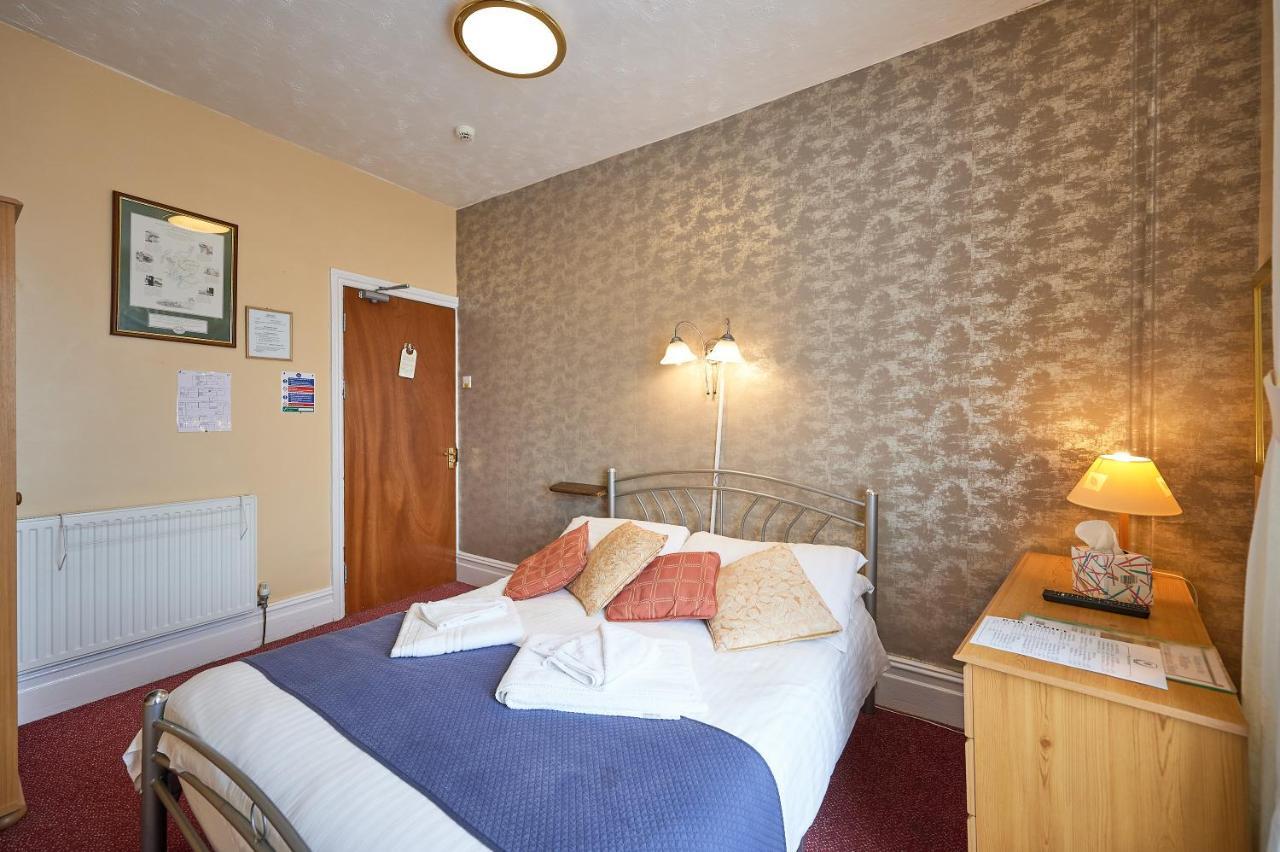 블랙풀 The Wilton International B&B 외부 사진